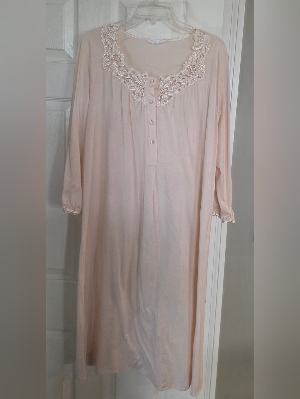Hanro Switzerland Lace Front Cream Long Sleeve Mercerized Cotton Nightgown XS